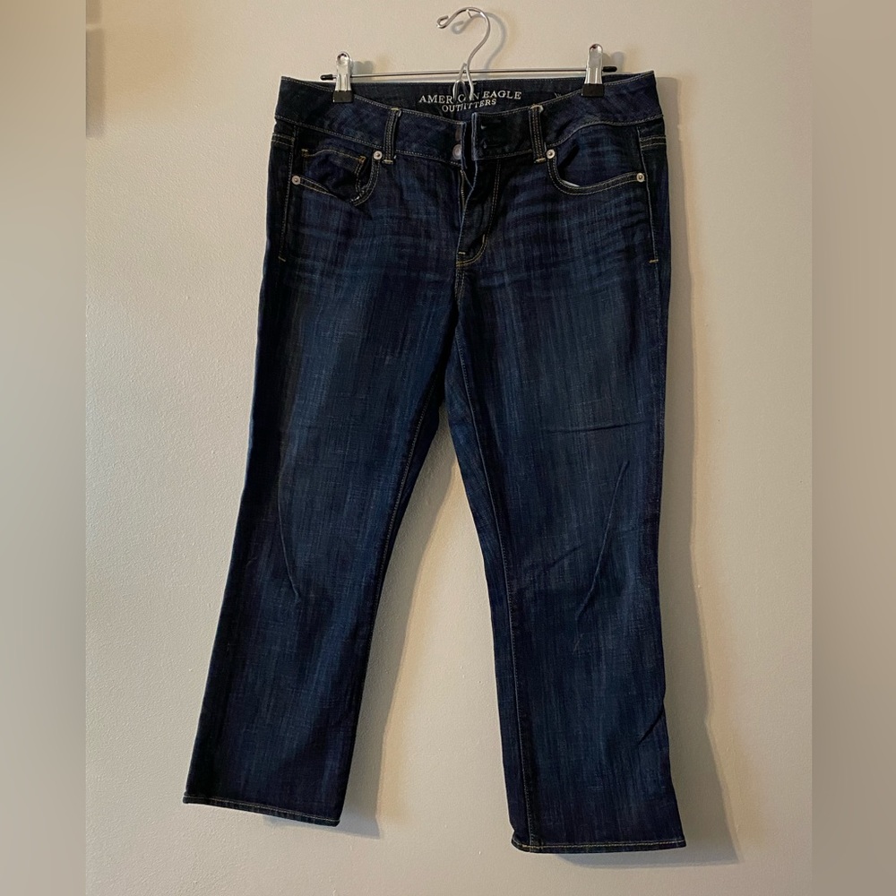 American Eagle Artist Crop. Size 10